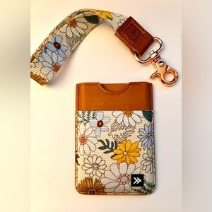 Thread Blossom Magnetic Wallet and Wrist Lanyard Set New